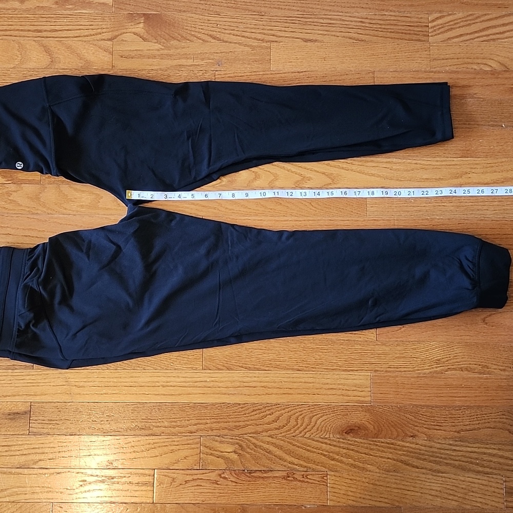 Lululemon Bundle - Picture 15 of 16